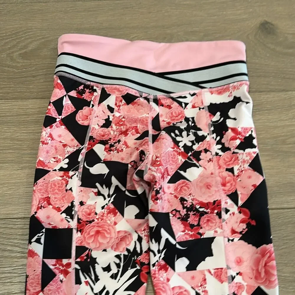 NIKE Girls‎ Pink Black Dri-Fit Floral Abstract Printed Tight Fit Leggings Size L